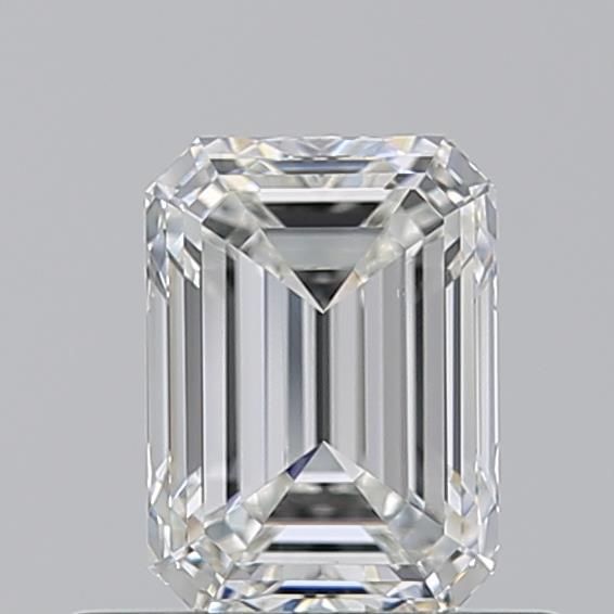 0.70 ct Emerald diamond