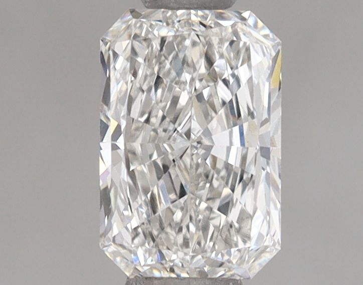 0.66 ct Radiant diamond