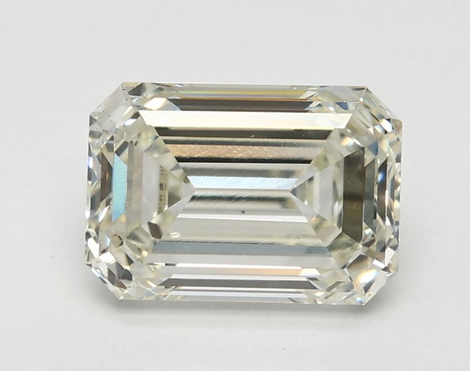 1.62 ct. emerald Lab Grown Diamond front image