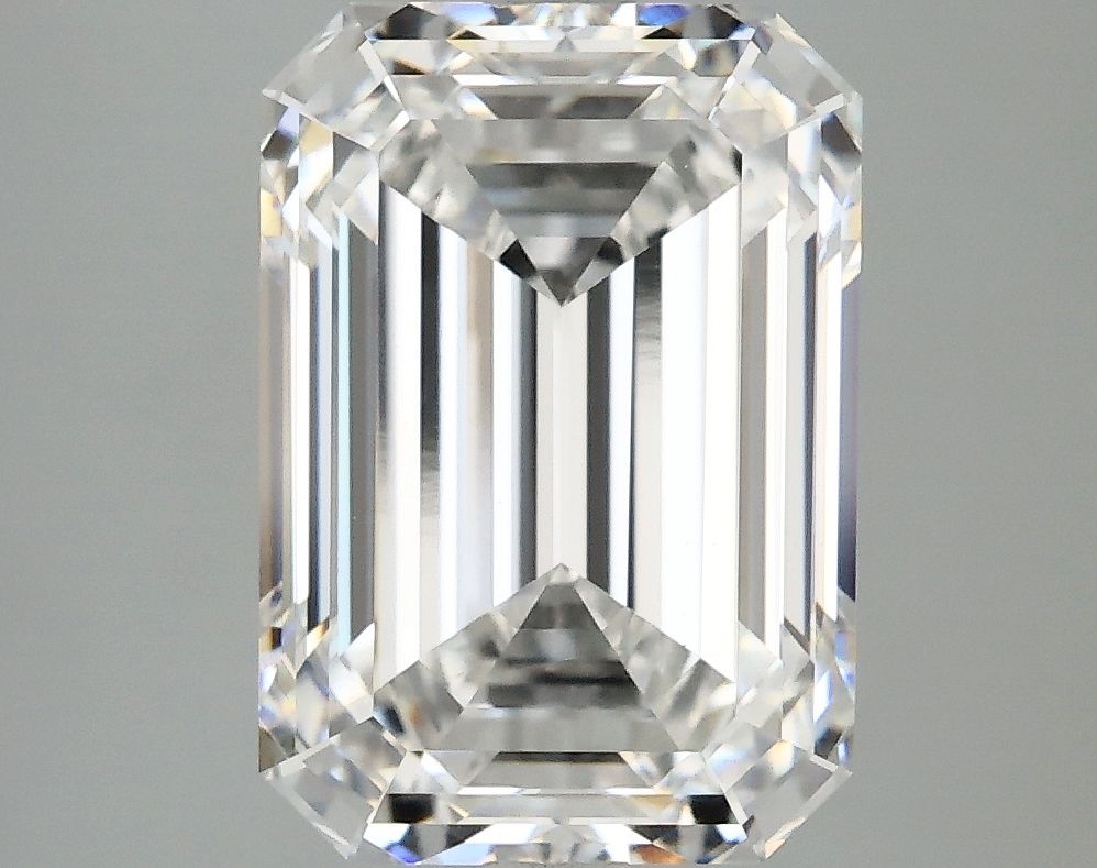 5.08 ct. emerald Lab Grown Diamond front image