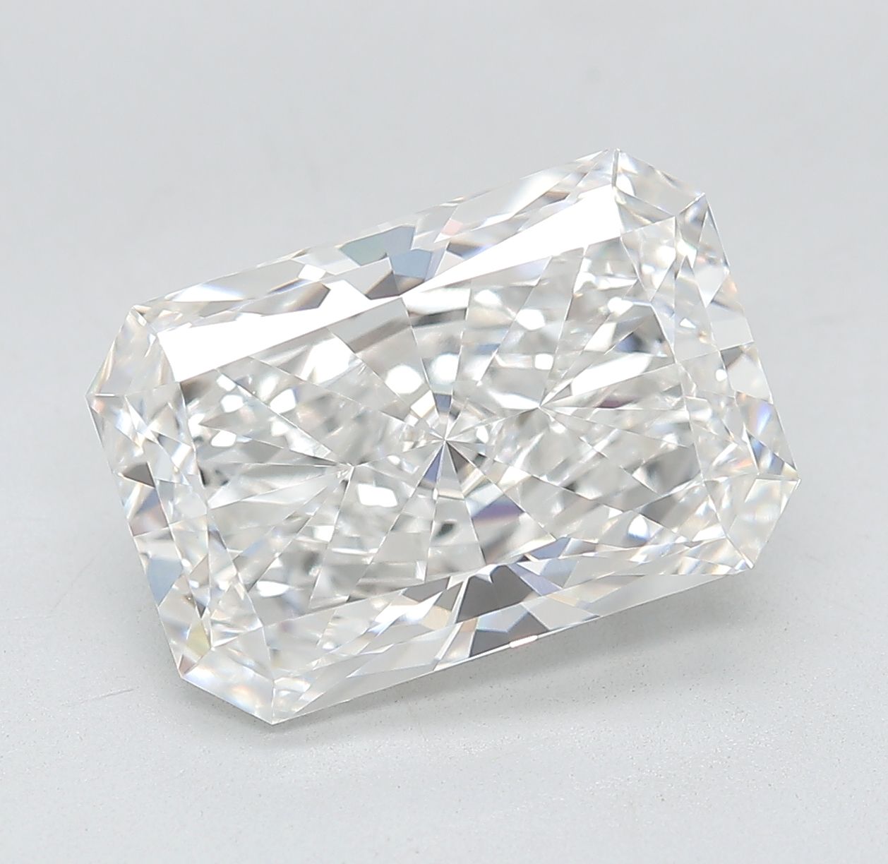 5.15 ct. radiant Lab Grown Diamond front image