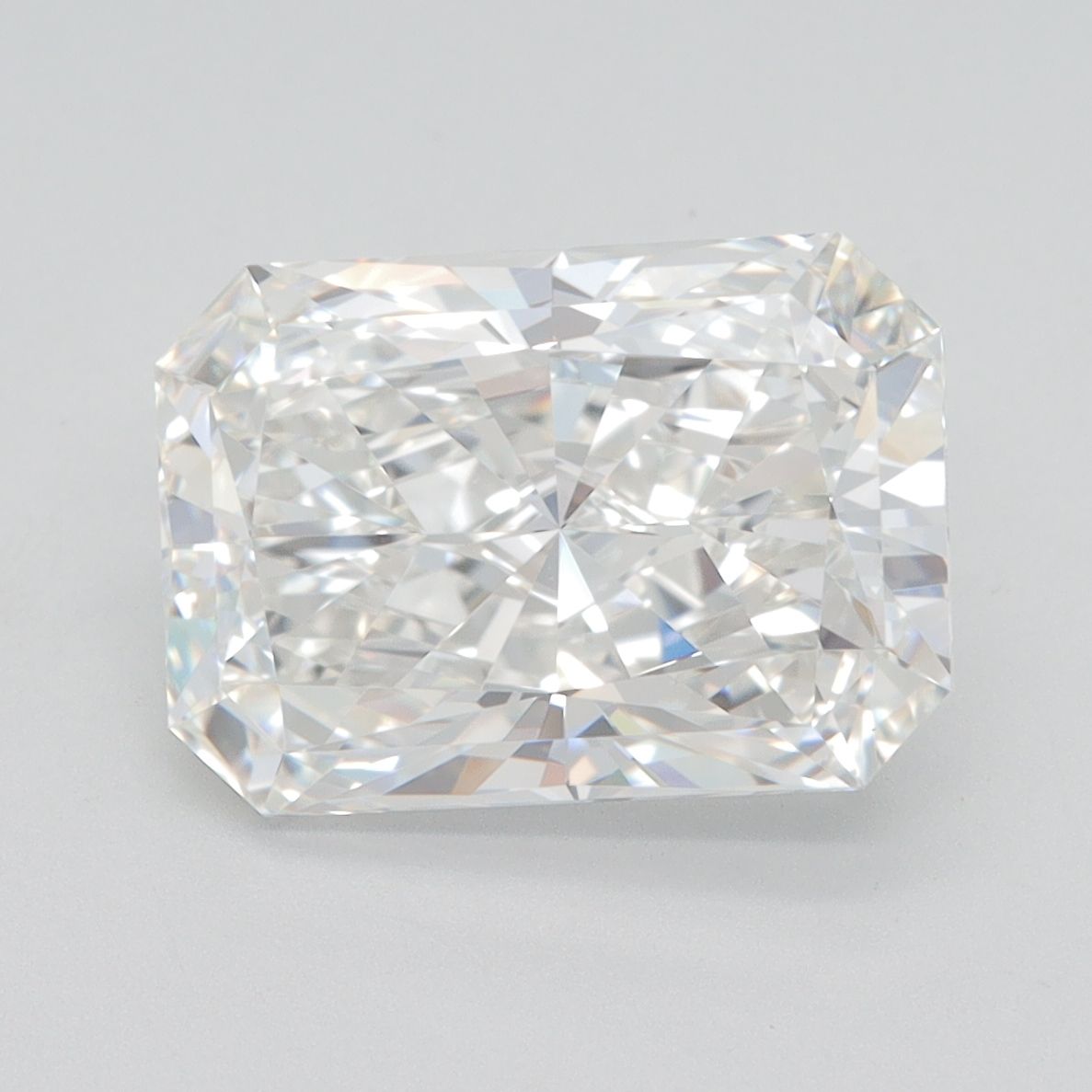 4.06 ct. radiant Lab Grown Diamond front image