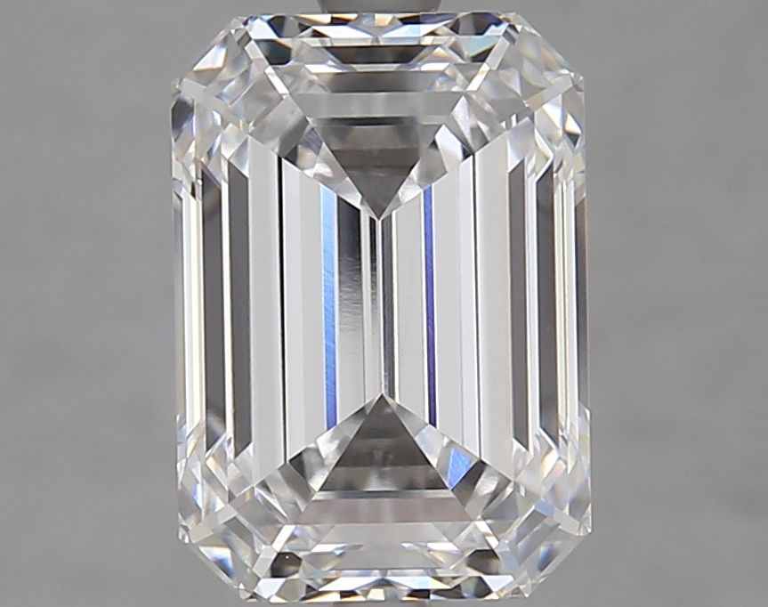 4.17 ct. emerald Lab Grown Diamond front image