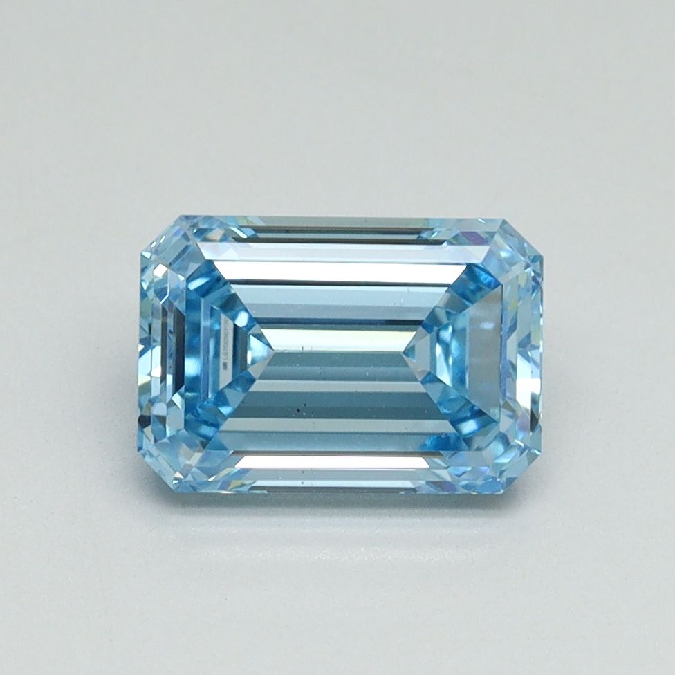 1.50 ct. emerald Lab Grown Diamond front image