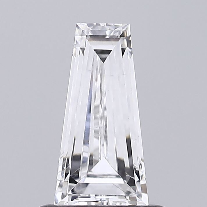0.73 ct lab-grown Tapered baguette Diamond