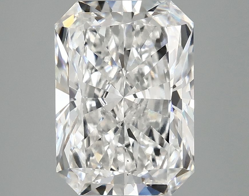 3.09 ct. radiant Lab Grown Diamond front image