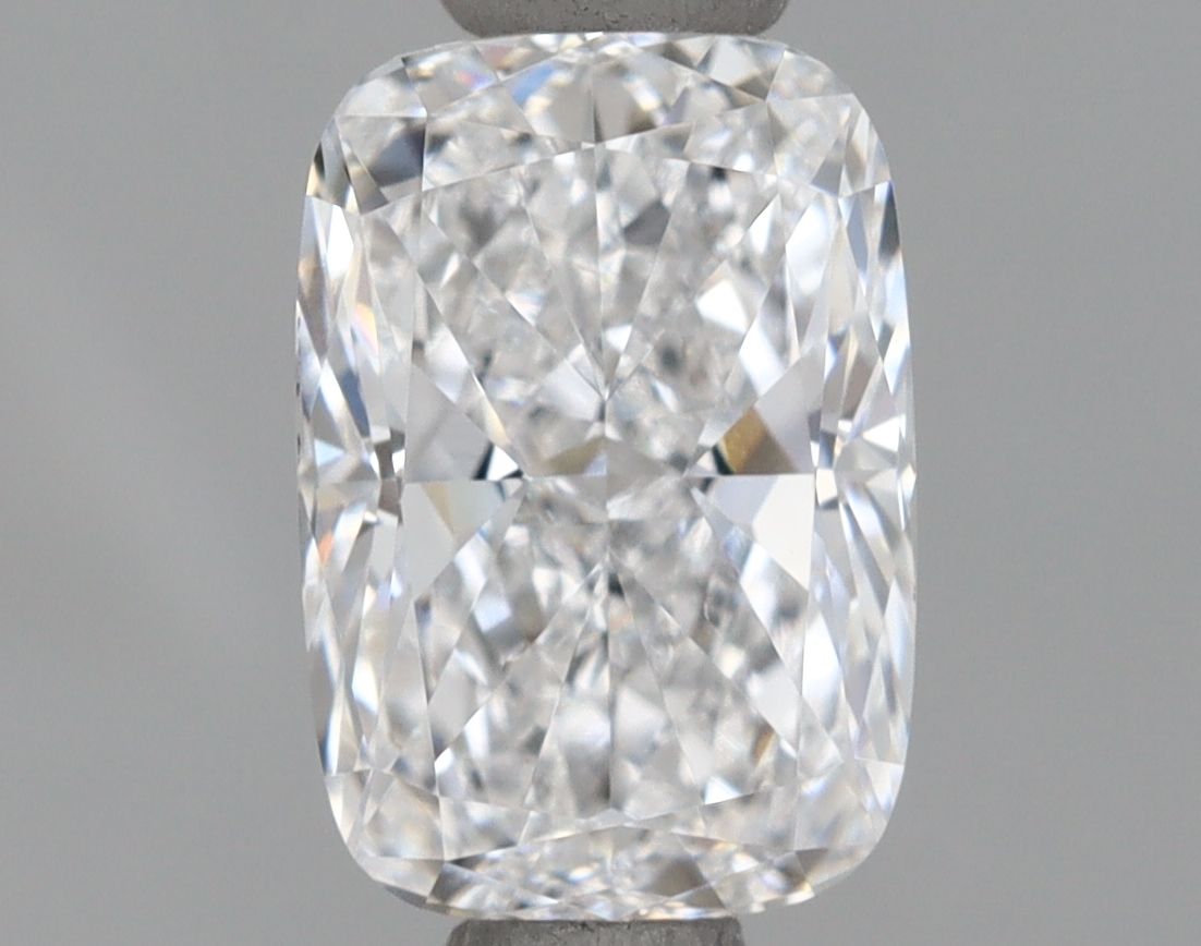 1.14 ct lab-grown Cushion brilliant Diamond