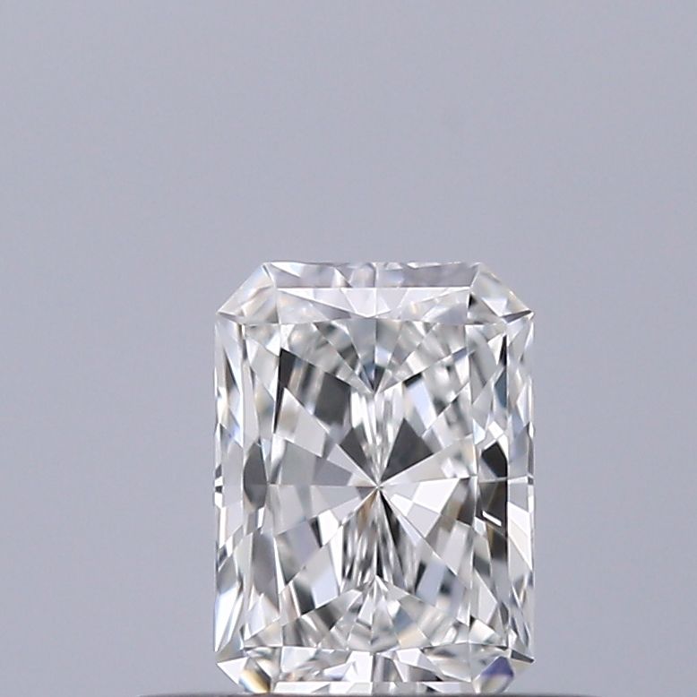 0.32 ct Radiant diamond
