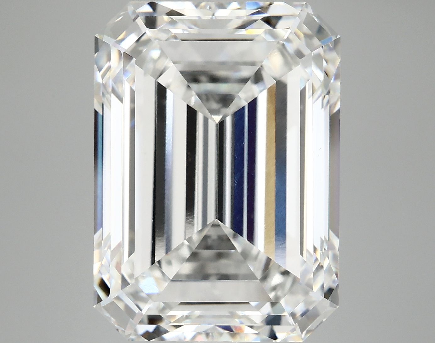 14.12 ct. emerald Lab Grown Diamond front image