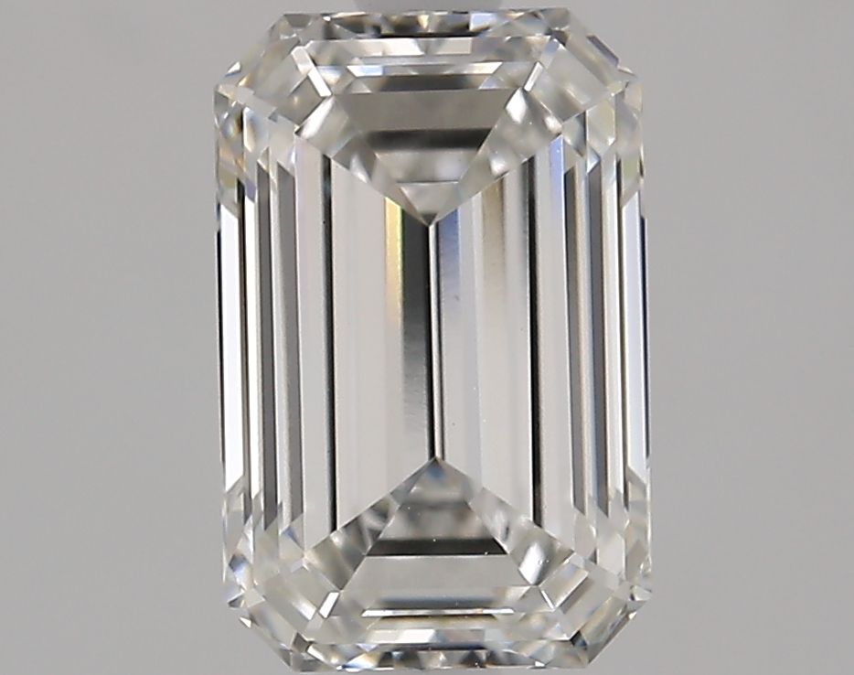 1.85 ct. emerald Lab Grown Diamond front image