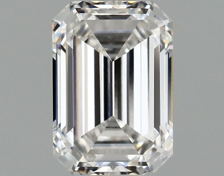 1.05 ct. emerald Lab Grown Diamond front image