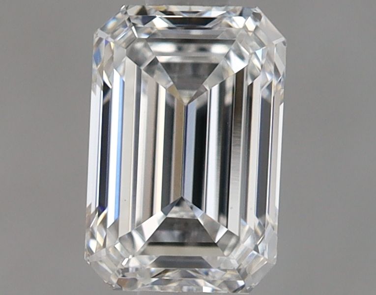 0.95 ct. emerald Lab Grown Diamond front image