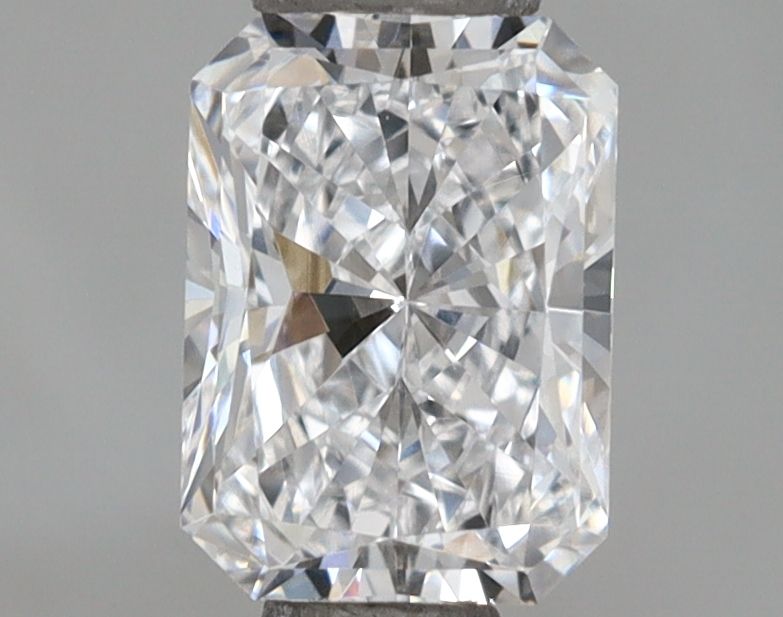 0.68 ct lab-grown Radiant Diamond