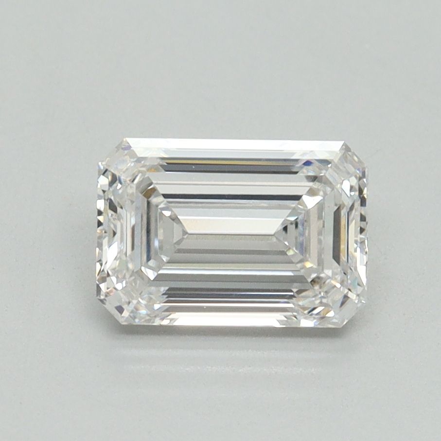1.30 ct. emerald Lab Grown Diamond front image