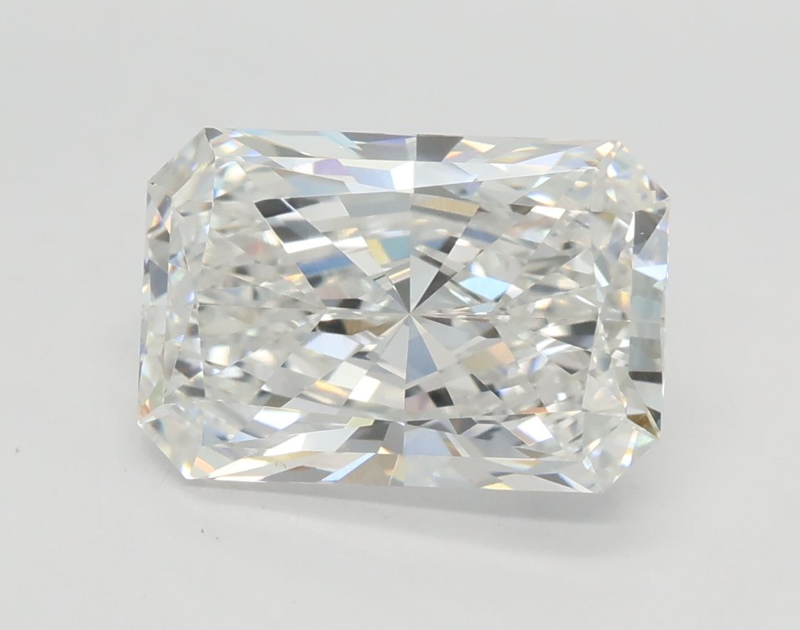 2.54 ct. radiant Lab Grown Diamond front image