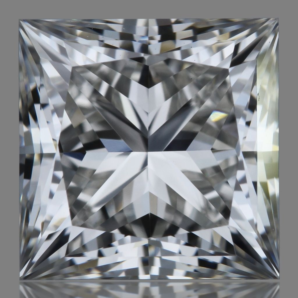 1.43 ct Princess diamond
