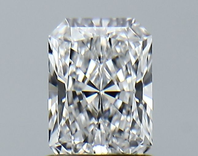1.05 ct. radiant Lab Grown Diamond front image
