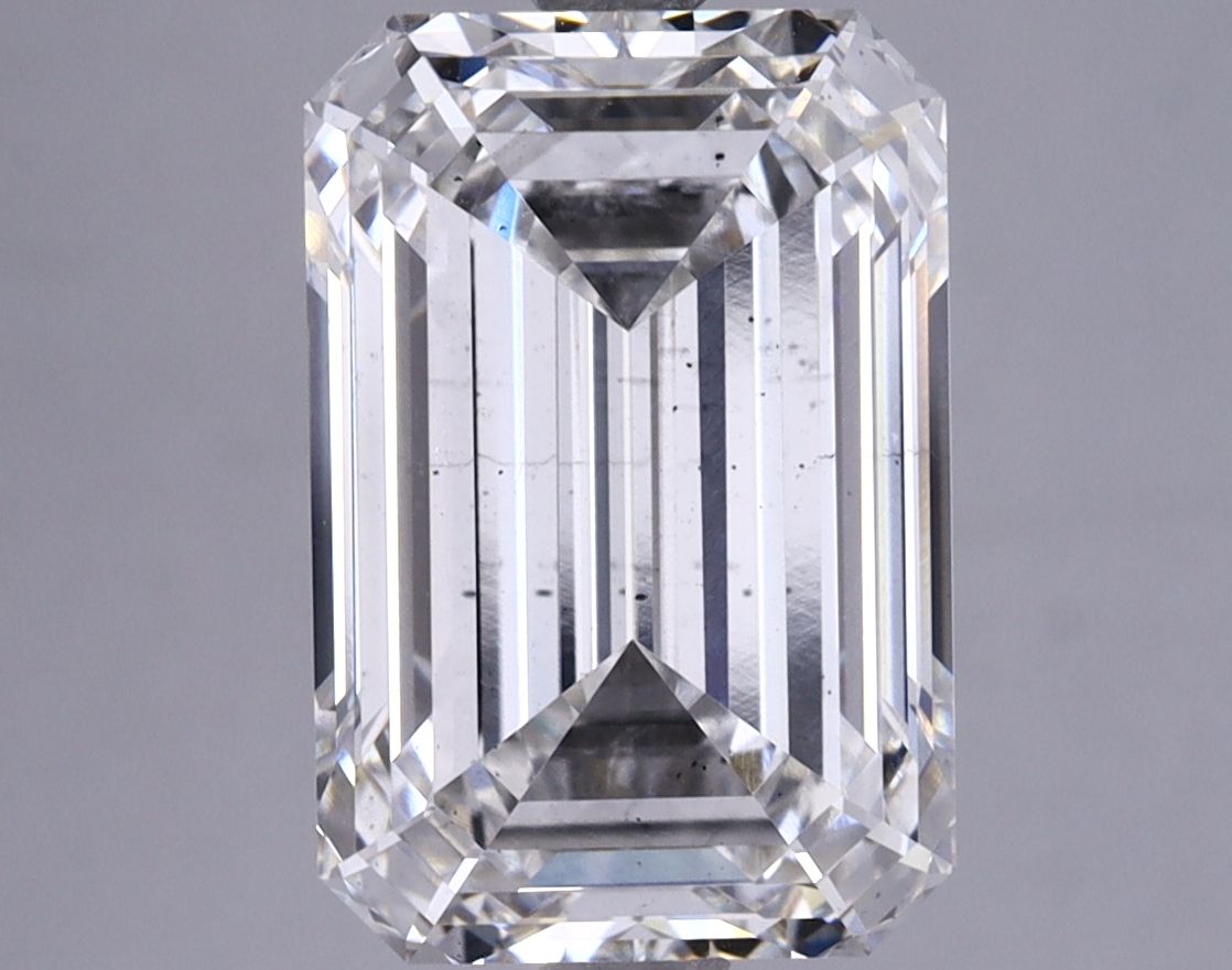 4.91 ct. emerald Lab Grown Diamond front image