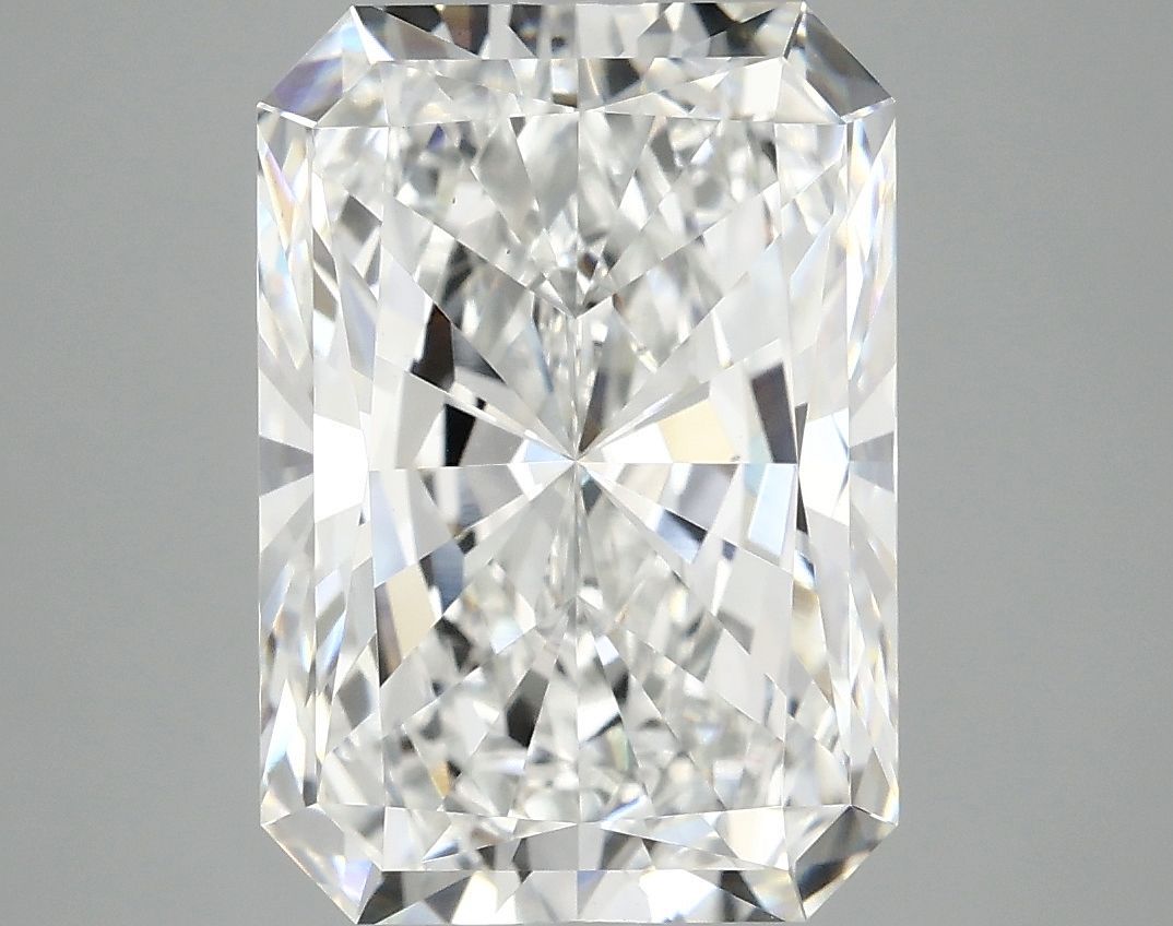 5.04 ct. radiant Lab Grown Diamond front image