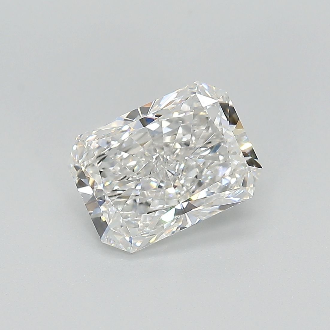 1.05 ct. radiant Lab Grown Diamond front image
