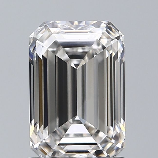 1.53 ct. emerald Lab Grown Diamond front image