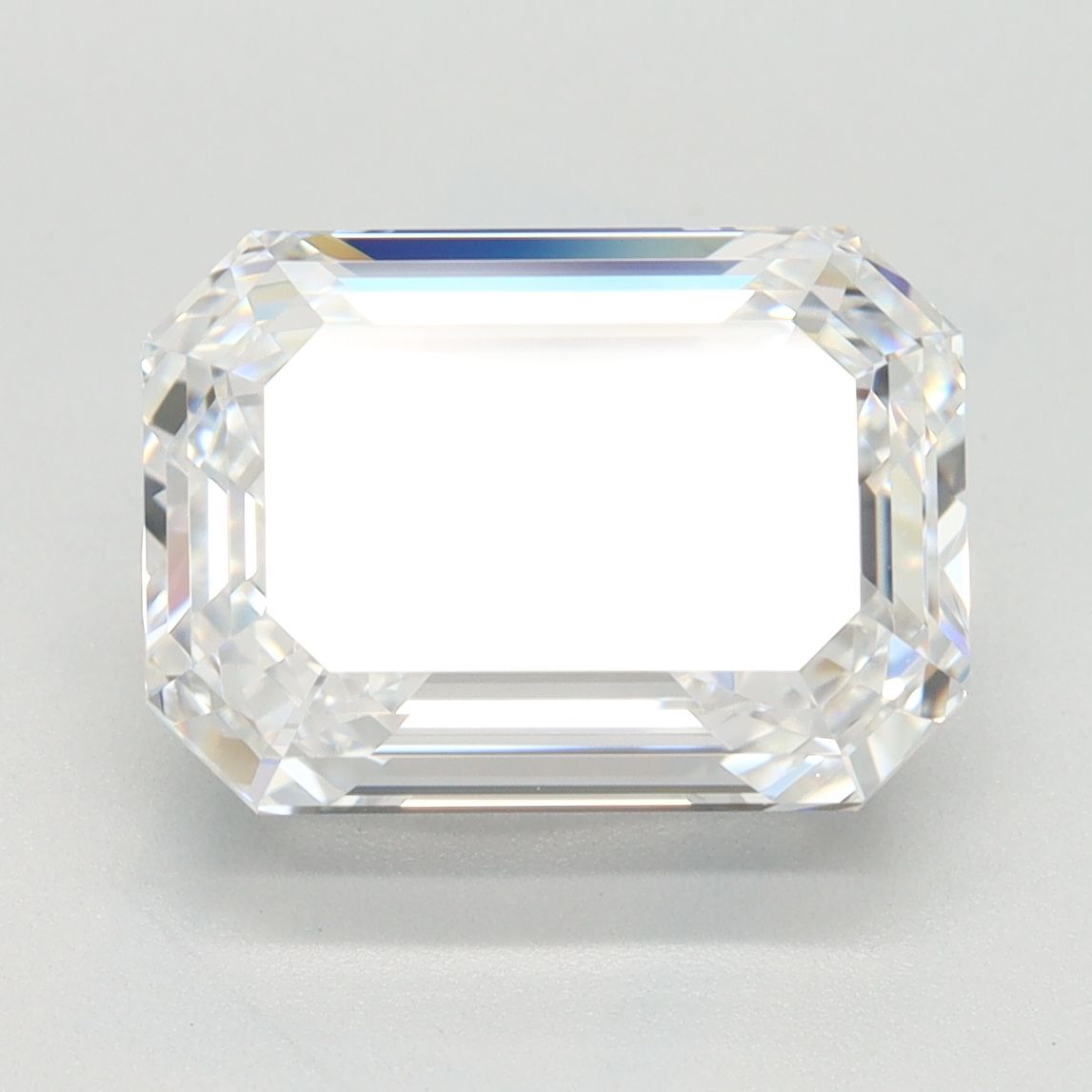 4.02 ct. emerald Lab Grown Diamond front image