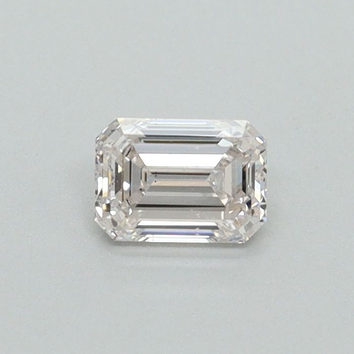 0.33 ct Emerald diamond