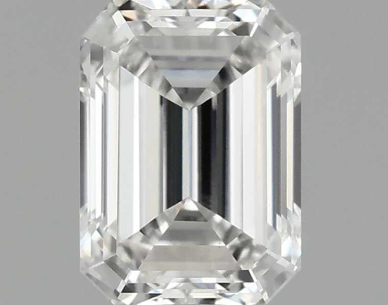 1.04 ct. emerald Lab Grown Diamond front image