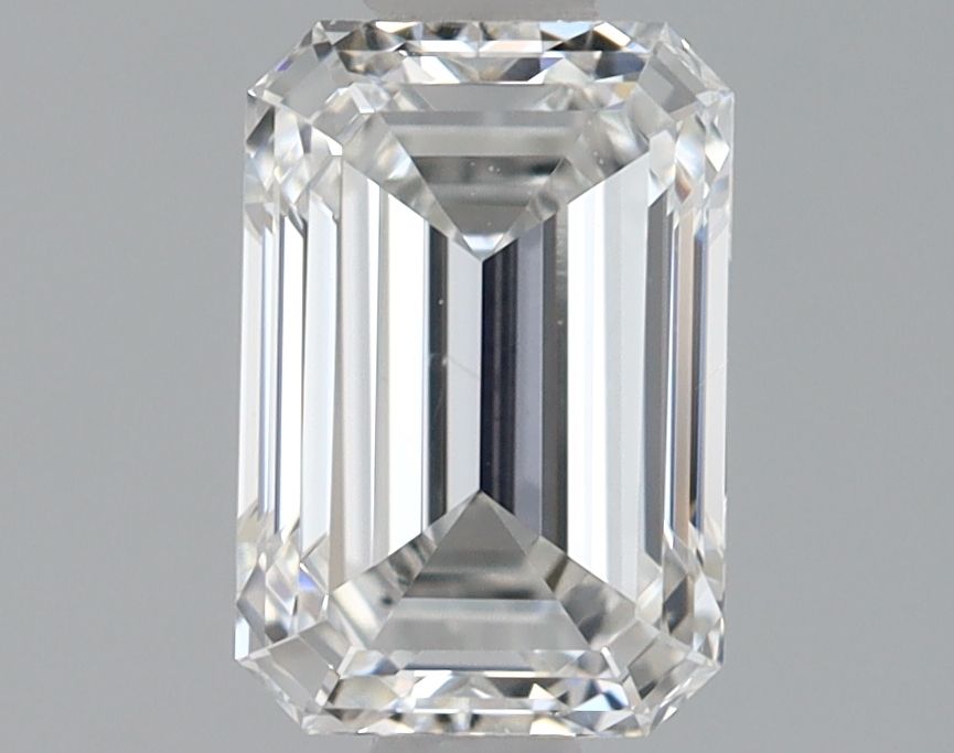 0.95 ct. emerald Lab Grown Diamond front image