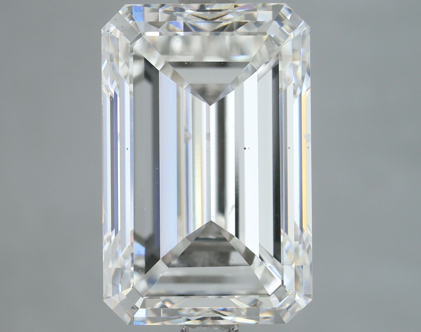 5.00 ct. emerald Lab Grown Diamond front image