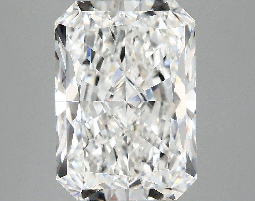 4.80 ct. radiant Lab Grown Diamond front image