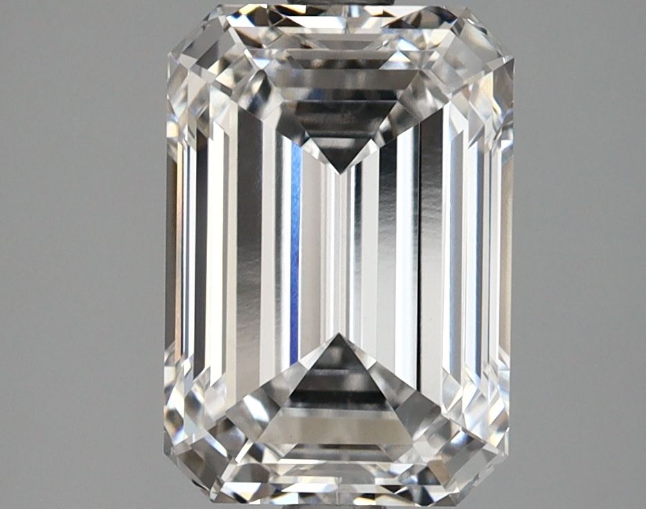 3.08 ct. emerald Lab Grown Diamond front image