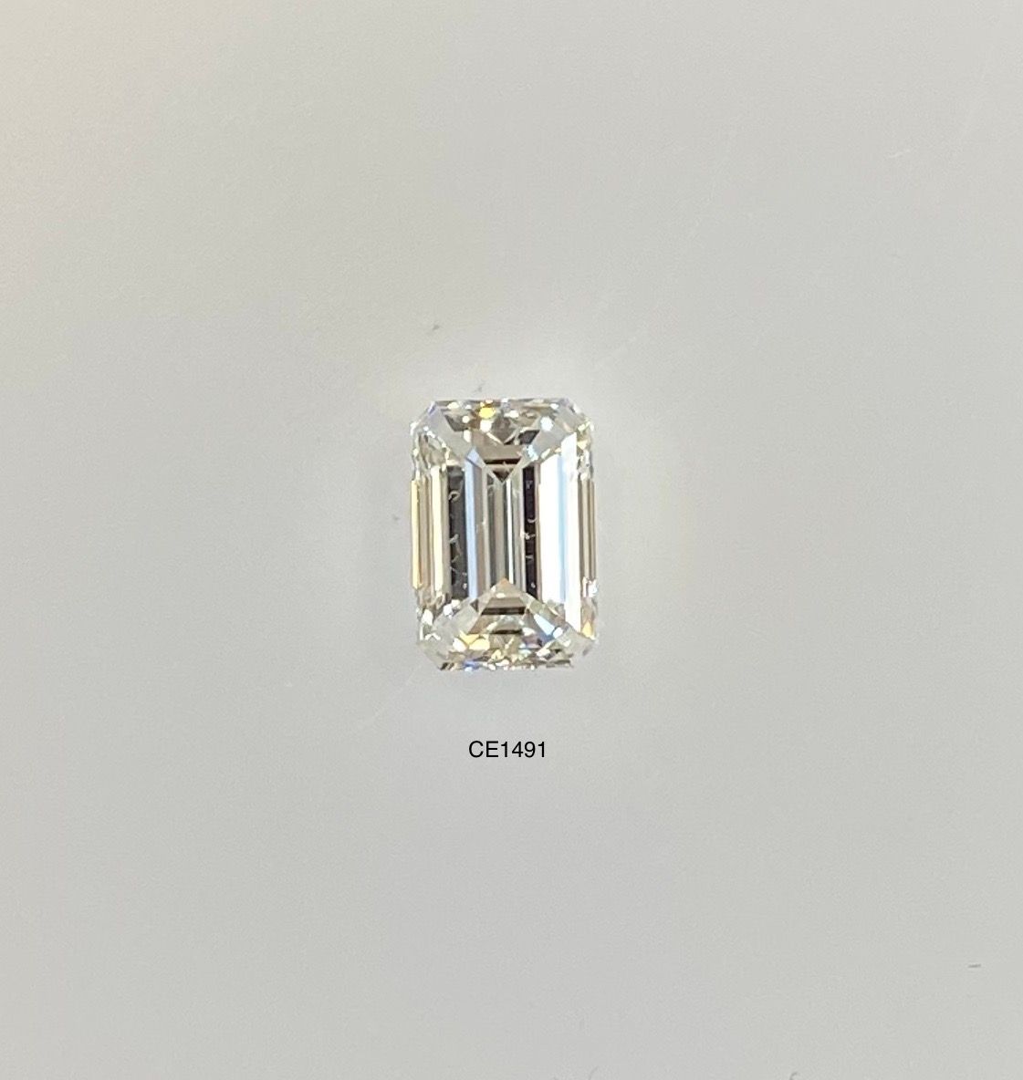 0.50ct Emerald diamond