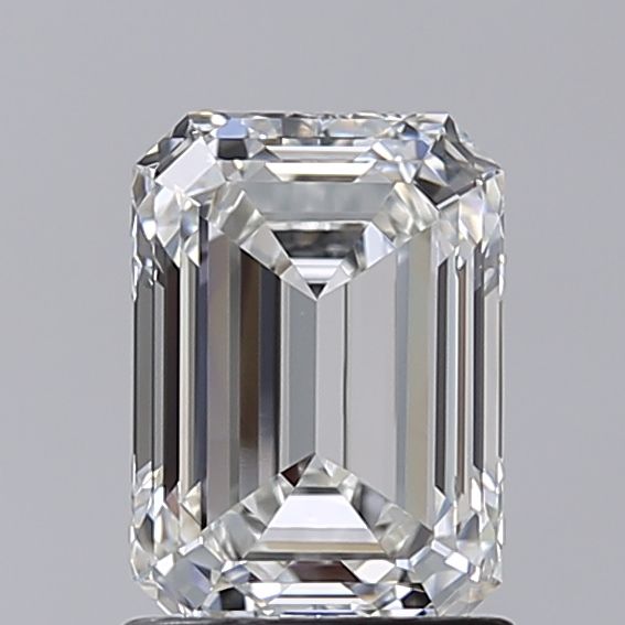 1.50 ct. emerald Lab Grown Diamond front image