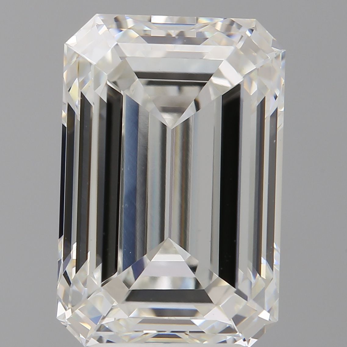5.05 ct. emerald Lab Grown Diamond front image