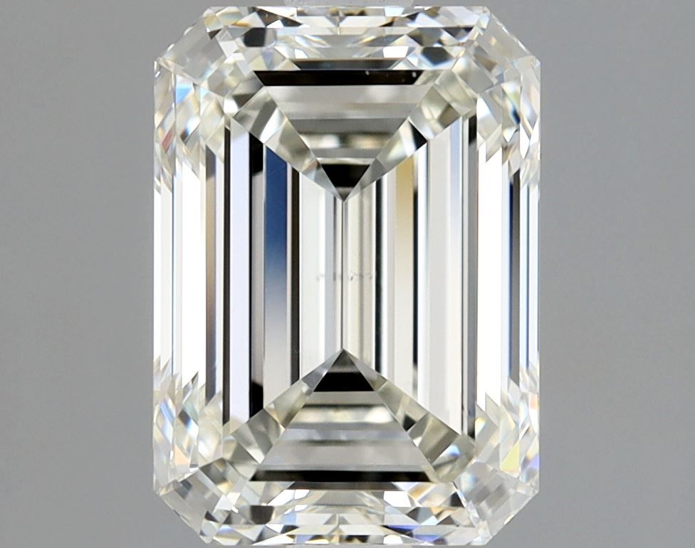 2.02 ct Emerald diamond