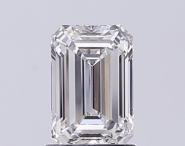 1.50 ct. emerald Lab Grown Diamond front image