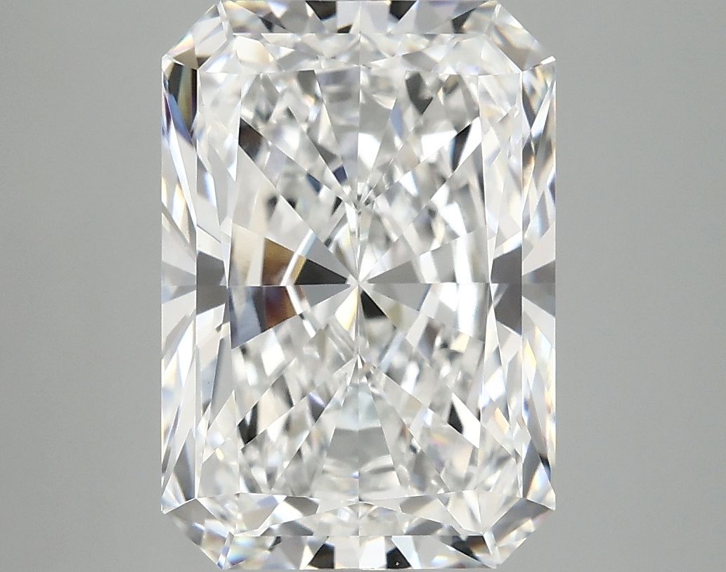 5.03 ct. radiant Lab Grown Diamond front image