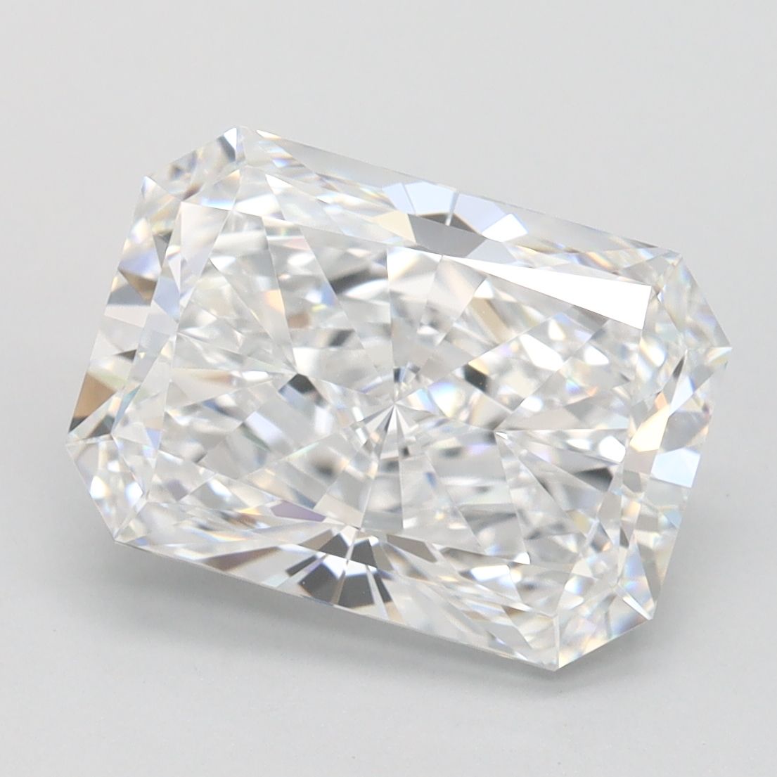 3.04 ct. radiant Lab Grown Diamond front image