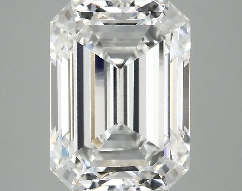 4.58 ct. emerald Lab Grown Diamond front image