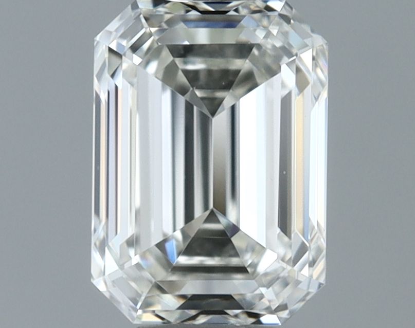 0.7 ct Emerald Diamond