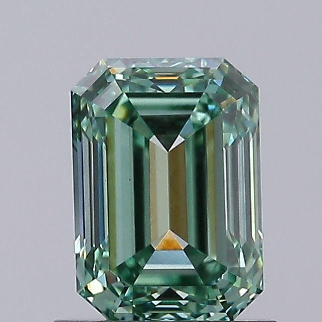 1.04 ct Emerald diamond