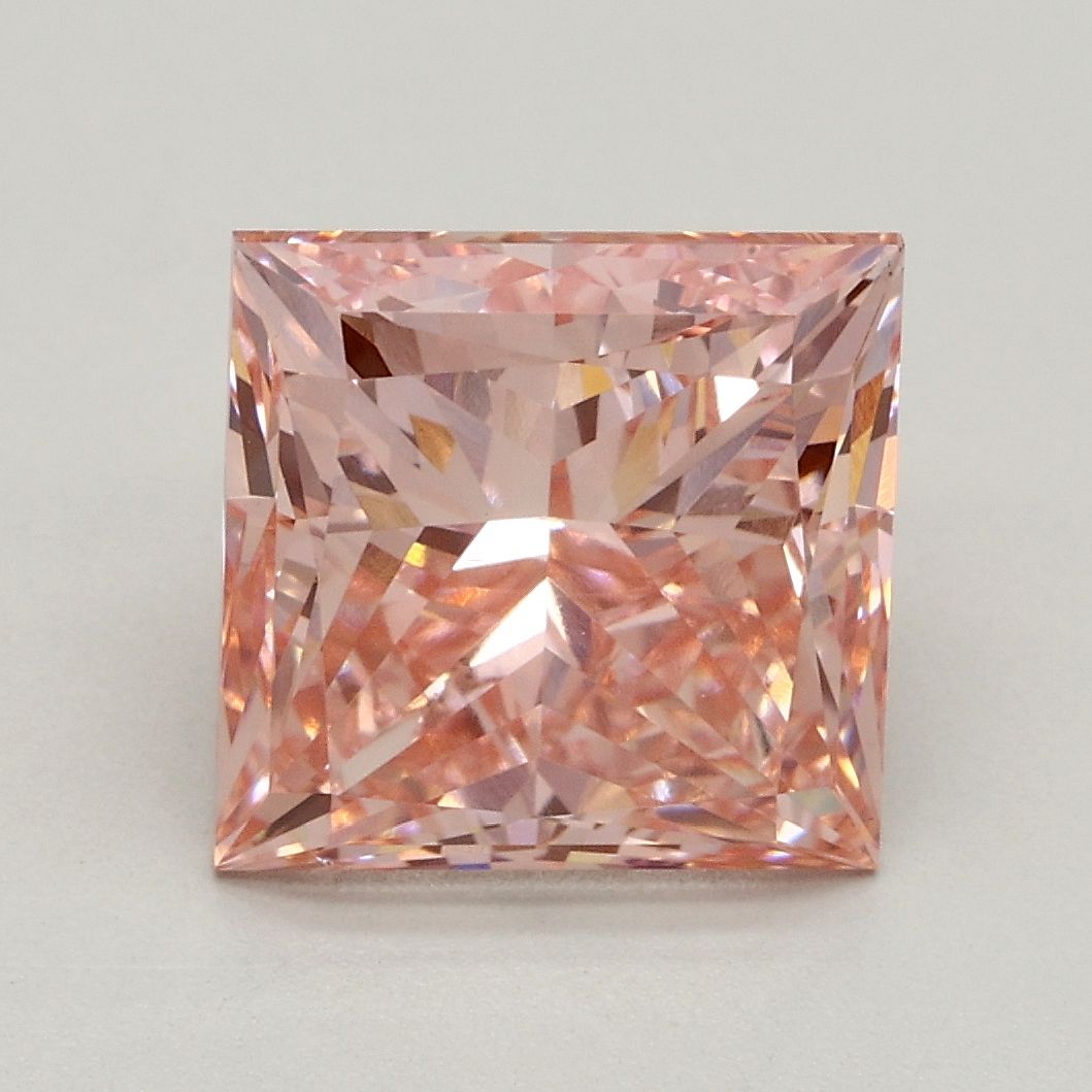 3.15 ct Princess diamond