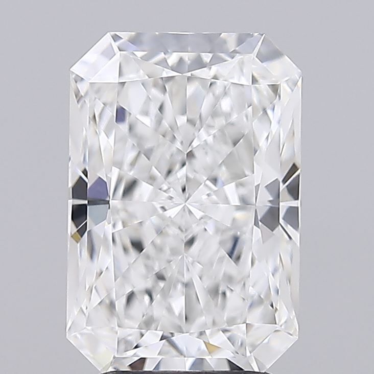 3.02 ct. radiant Lab Grown Diamond front image