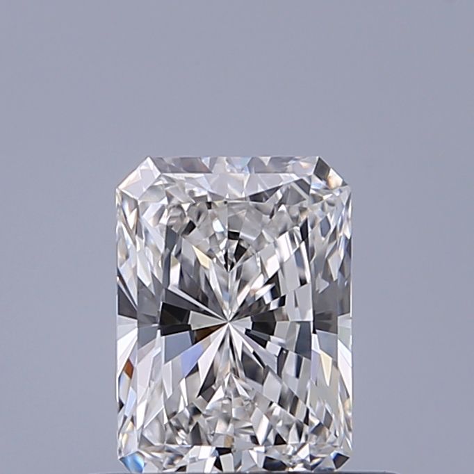 0.53 ct lab-grown Radiant Diamond