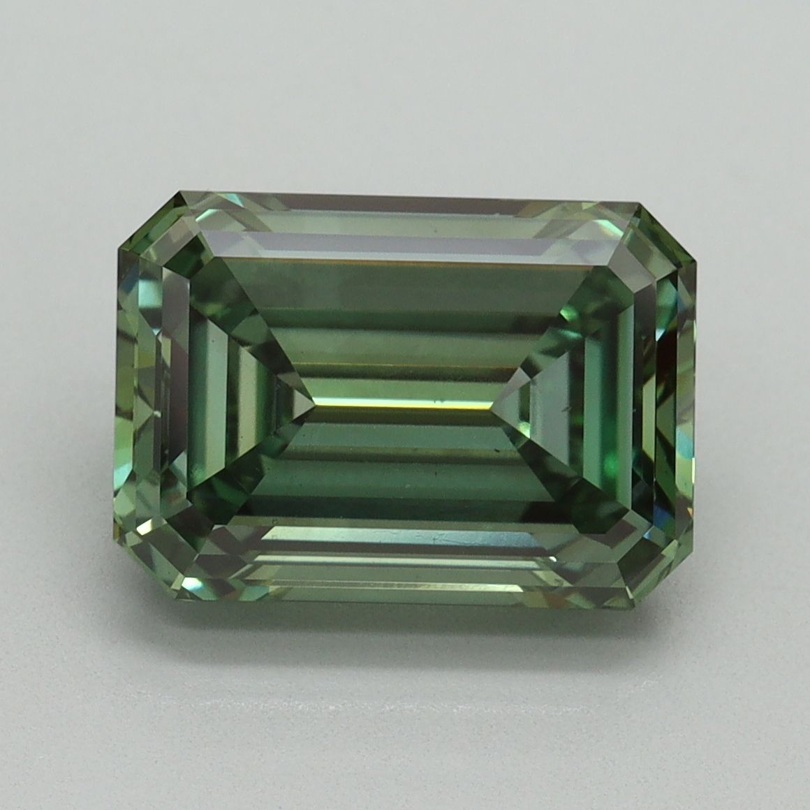 4.17 ct. emerald Lab Grown Diamond front image