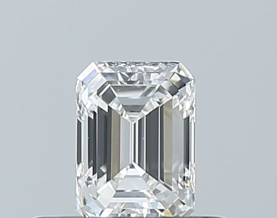 0.37 ct Emerald diamond