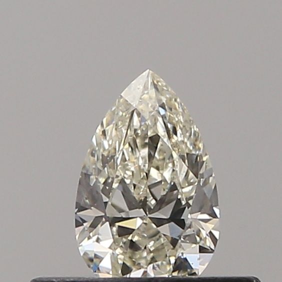 0.3 ct Pear Diamond
