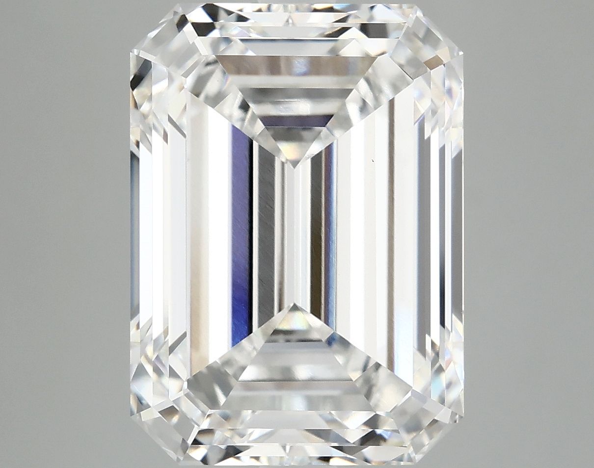 9.24 ct. emerald Lab Grown Diamond front image