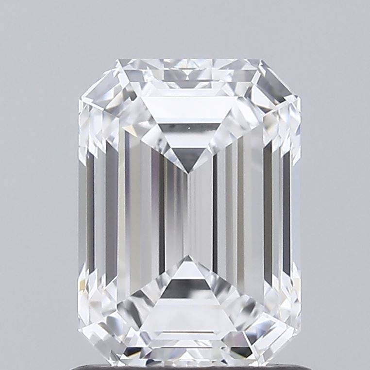 1.12 ct. emerald Lab Grown Diamond front image